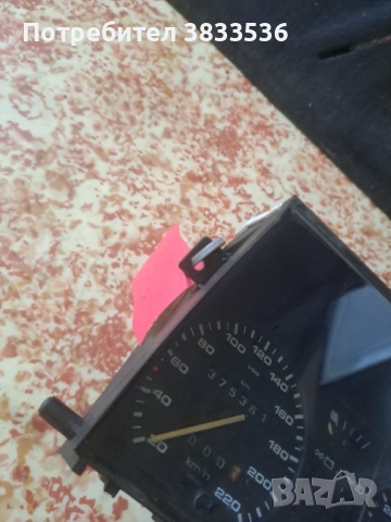 1 Буксов скоростомер със обортомер/ километражен уред за VW Golf / Jetta mk2 Бензин, снимка 4 - Части - 51504071