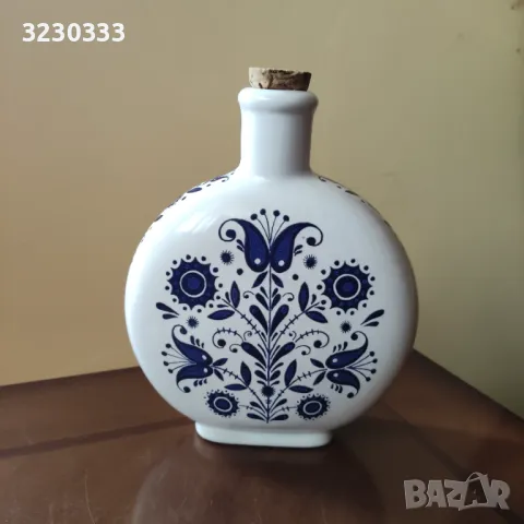 Порцеланова бутилка/шише за табак,колекционерска