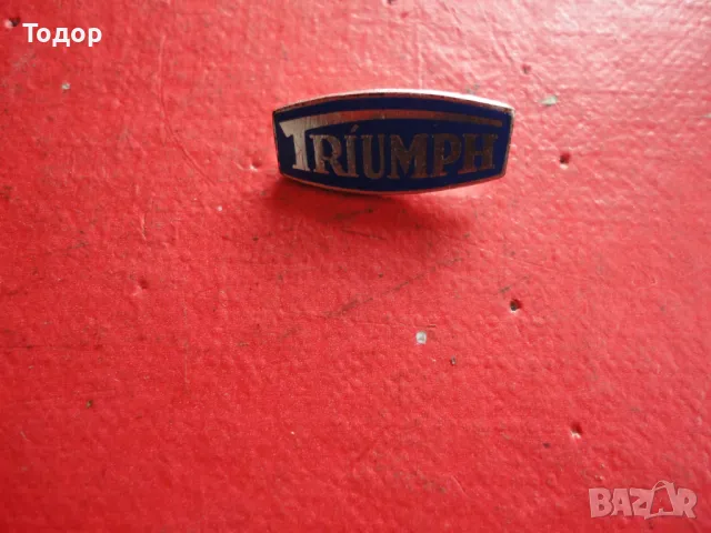 Мотоциклетна значка знак Triumph с емайл , снимка 6 - Колекции - 50266378