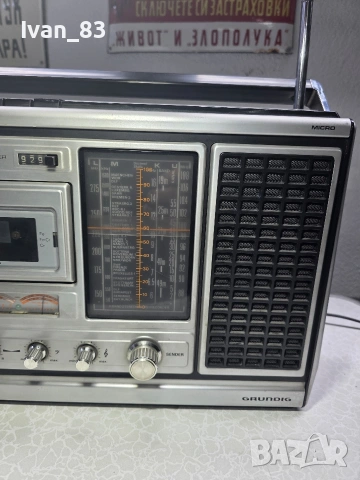 Радиокасетофон Grundig C9000, снимка 4 - Радиокасетофони, транзистори - 53048461