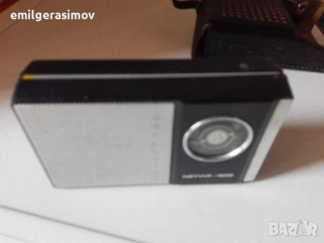 Радио NORD MENDE U 106 , Сокол 404 и Neywa 402., снимка 16 - Антикварни и старинни предмети - 51097242