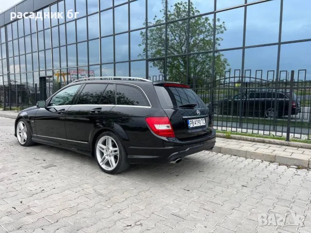 Мерцедес ц300 амг пакет спешно, снимка 4 - Автомобили и джипове - 55751127