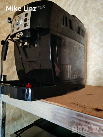 Delonghi ECAM Magnifica S, снимка 2 - Кафемашини - 52152714