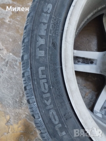 4 бр. Зимни гуми с джанти за БМВ е90, снимка 4 - Гуми и джанти - 52181355