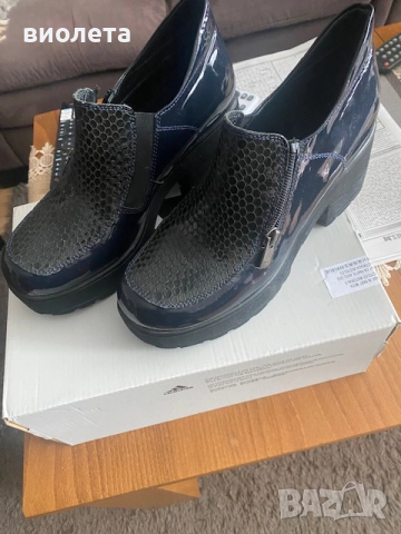 красиви и удобни лачени обувки