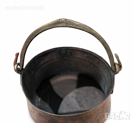 Традиционно ръчно изковано медно менче с месингова дръжка, снимка 4 - Антикварни и старинни предмети - 53640706