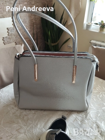 Сива чанта и обувки , снимка 2 - Чанти - 52104632