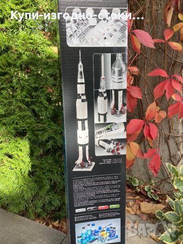 Revell Apollo 11 Ракета голям модел Saturn V - Височина 1.14м, снимка 5 - Конструктори - 42707976