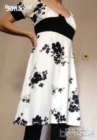 ZARA оригинална рокля с подплата , снимка 2 - Рокли - 30613309