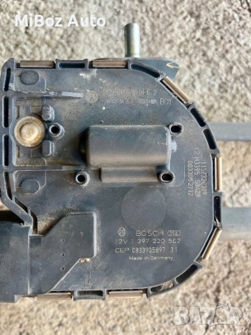 Механизъм чистачки с моторче Golf 5 6 Jetta 5 6 VW Eos, снимка 4 - Части - 52158361