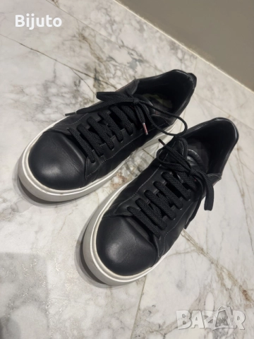 мъжки обувки HUGO BOSS-43 номер