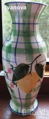Ваза порцеланова , снимка 2 - Вази - 52423982