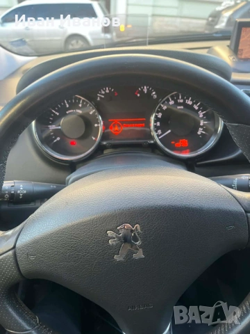 Peugeot 3008 1,6 THP, снимка 15 - Автомобили и джипове - 53133044