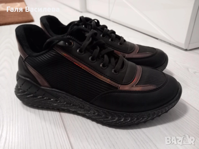 Дамски маратонки, снимка 5 - Маратонки - 51979518