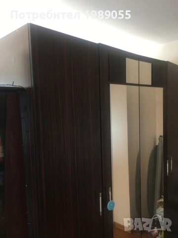 Гардероб  4-крилен, снимка 2 - Гардероби - 53813128