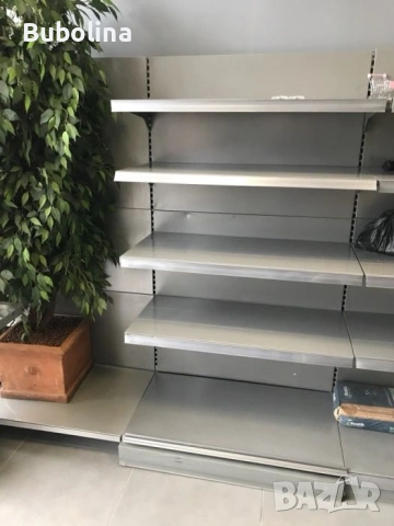 Стелажи за магазин