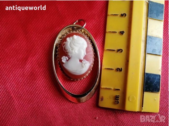 Стара ПОЗЛАТЕНА Висулка Медальон КАМЕЯ, снимка 5 - Антикварни и старинни предмети - 34386638