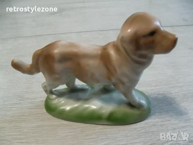 № 7732 стара порцеланова фигура   - размер 16,5 / 13,5 / 6 см - соц.период / България фабрика "Изида, снимка 6 - Други ценни предмети - 47646485