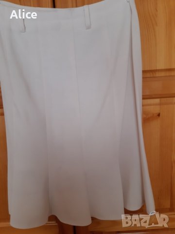 Дамски костюм, размер "S", снимка 7 - Костюми - 33943329