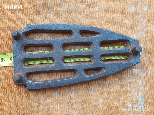 Скара за ютия на жар 2, снимка 2 - Антикварни и старинни предмети - 53658180