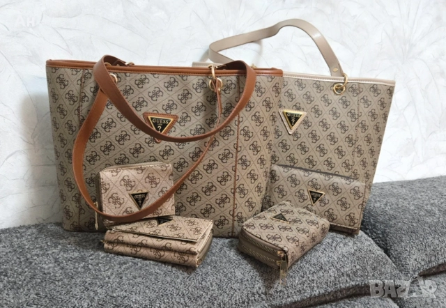 Дамски чанти Guess