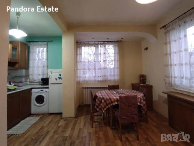 Продава тристаен апартамент в кв. Триъгълника, снимка 2 - Апартаменти - 53784402