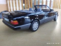 1:18 Метален модел на Mercedes  Benz  300 CE-24 Cabriolet W124 Norev, снимка 12
