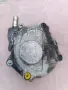 Вакум помпа Mercedes Дизел 
Вакум помпа Мерцедес Diesel , снимка 2