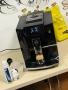 Кафемашина кафе автомат JURA E6 PIANO BLACK с гаранция, снимка 1