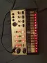 Korg Volca Keys Analogue Synthesizer , снимка 1