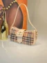 чанти burberry, снимка 2