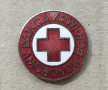 Знак на Червения кръст Полша. 60-те години. емайл. , снимка 1 - Антикварни и старинни предмети - 42305359