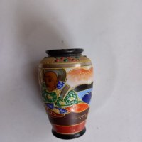 Старинна ваза японски порцелан Сацума,ръчно рисувана с 24 карата златно покритие , снимка 1 - Декорация за дома - 40508387