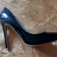 Черни лачени дамски обувки , снимка 7 - Дамски елегантни обувки - 42539551