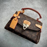 Дамска чанта Louis Vuitton, снимка 1 - Чанти - 42418609