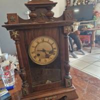 Механични часовници , снимка 1 - Антикварни и старинни предмети - 44821142