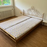 Метално легло (150/200 см), снимка 1 - Спални и легла - 41653720