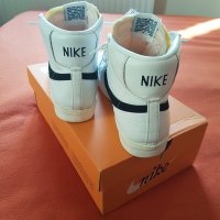 Оригинални маратонки кецове Nike Blazer Mid 77 N 41, снимка 2 - Маратонки - 44506312