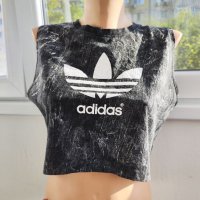 Adidas кроп топ S/M , снимка 2 - Корсети, бюстиета, топове - 41066521