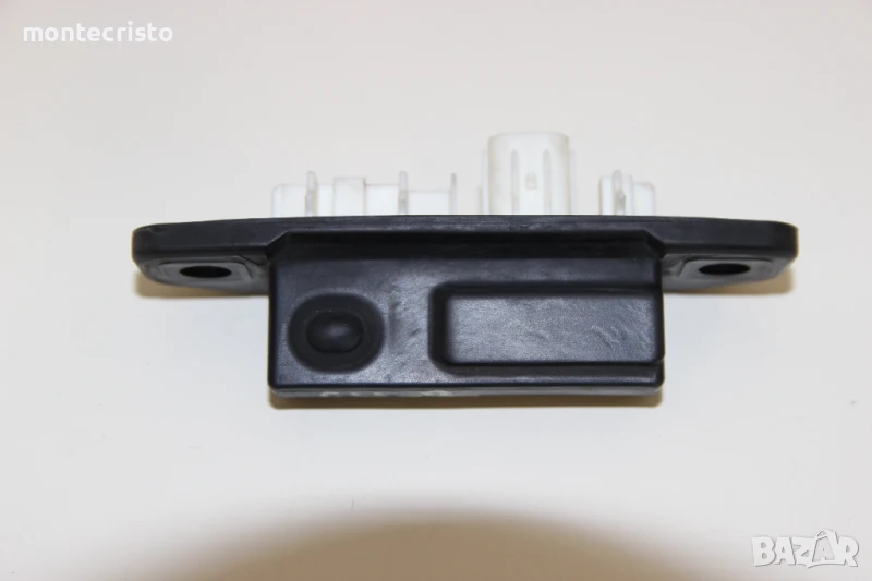 Бутон отваряне заден капак Toyota C-HR (2016-2019г.) Тойота CHR / 15D355, снимка 1