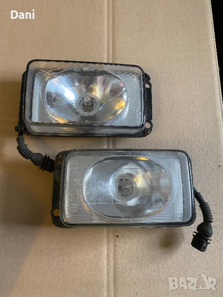 Халогенен фар от Mercedes Actros MP1 / A 002 820 8456, снимка 1