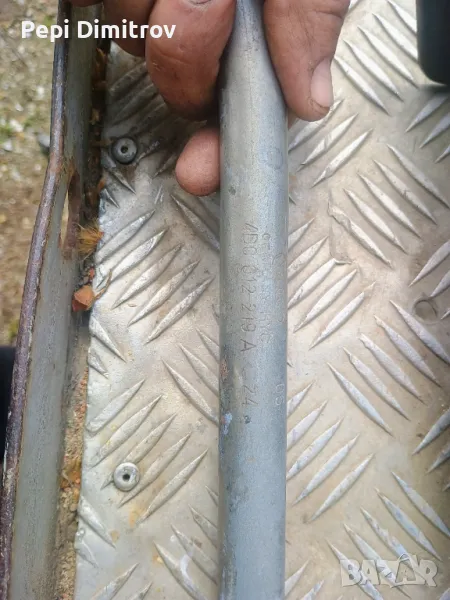 Оригинален крик + ключ за Volkswagen New Beetle Coupe (01.1998 - 09.2010),, снимка 1