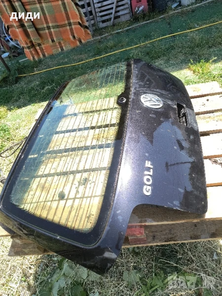 заден капак за голф 4 , снимка 1