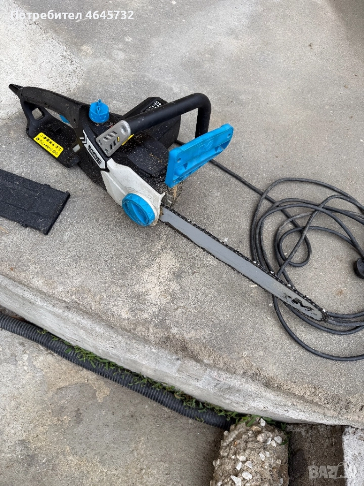 Продавам ръчен моторен трион, снимка 1