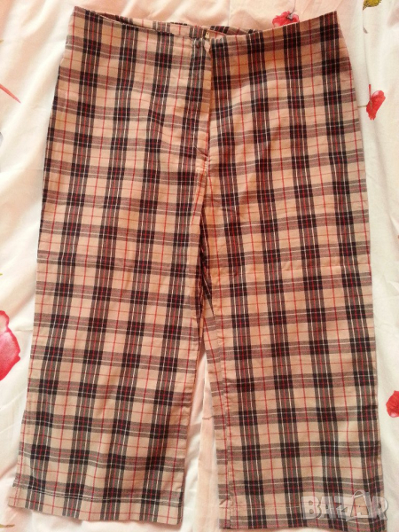 Панталон дамски летен - бермуди, на квадрати, снимка 1