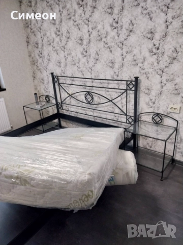 Спалня комплект - легло и шкафчета, снимка 4 - Спални и легла - 52124697