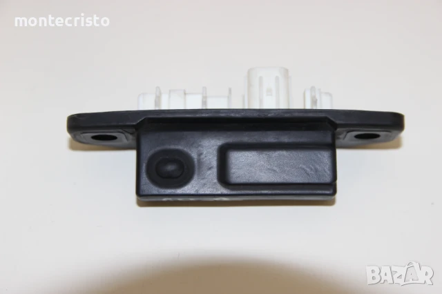 Бутон отваряне заден капак Toyota C-HR (2016-2019г.) Тойота CHR / 15D355