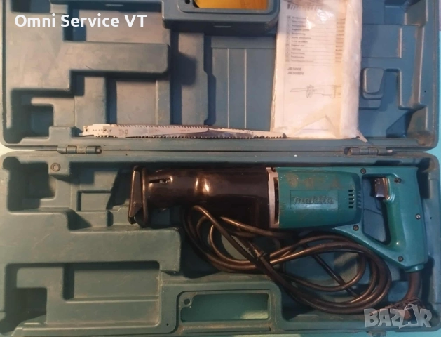 Саблен трион Makita