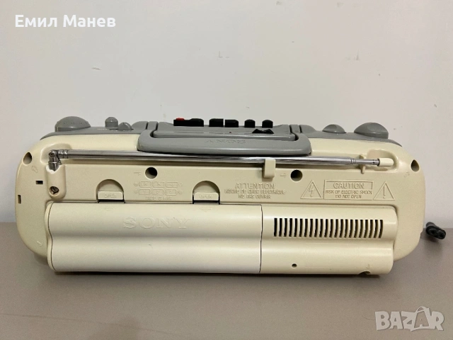 Sony CFS E10L, снимка 5 - Радиокасетофони, транзистори - 53786854