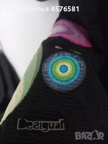 оригинално палто закупено от чужбина, снимка 3 - Палта, манта - 52340907